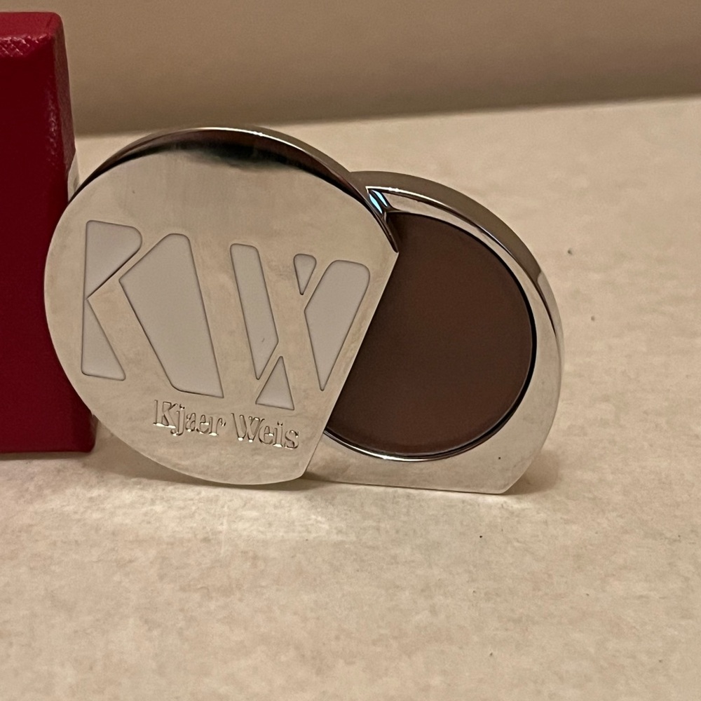 New, KJAER WEIS EYE SHADOW GORGEOUS 0.05 fl.oz BOXED. Made in Italy. - Picture 4 of 6
